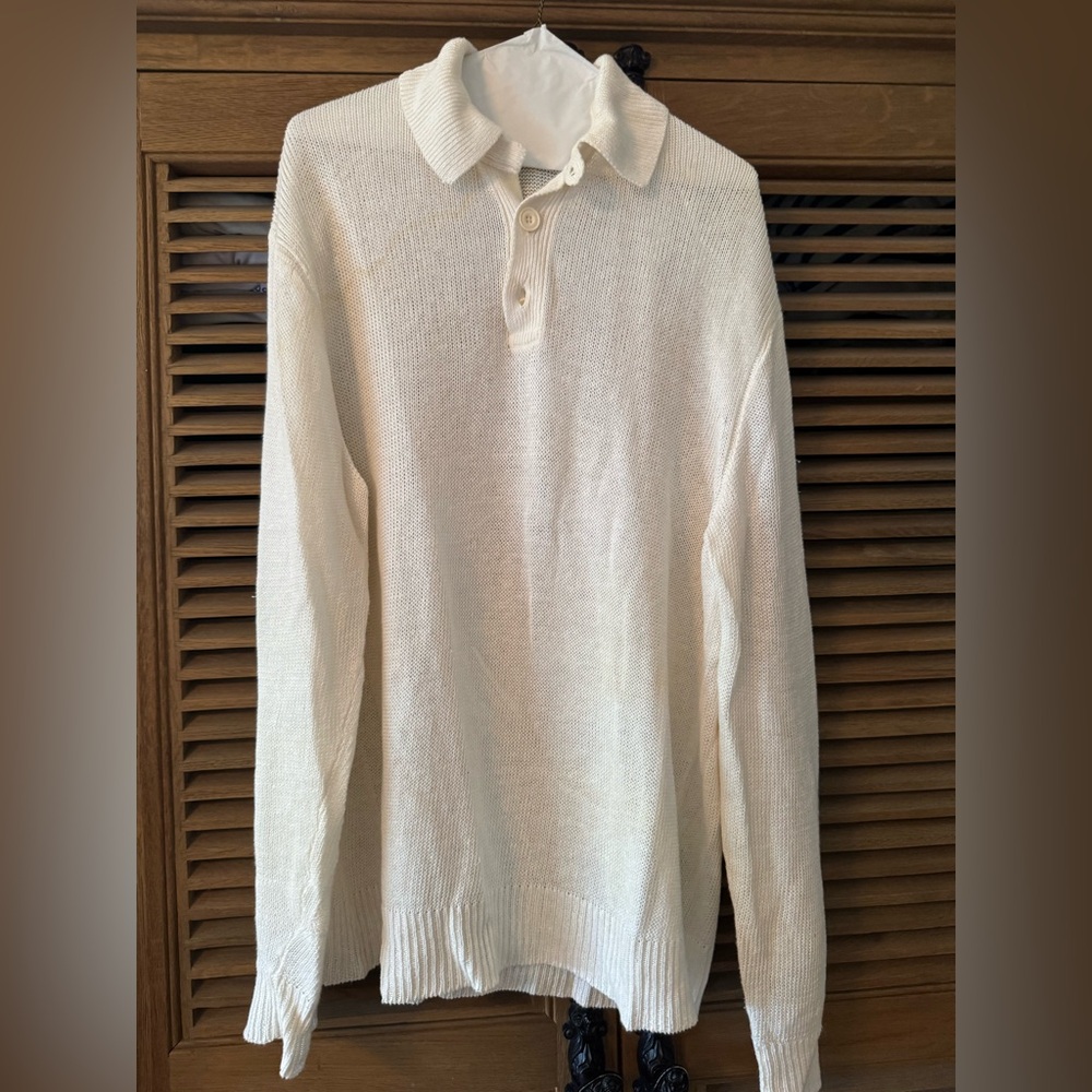 Men’s Polo White colared sweater